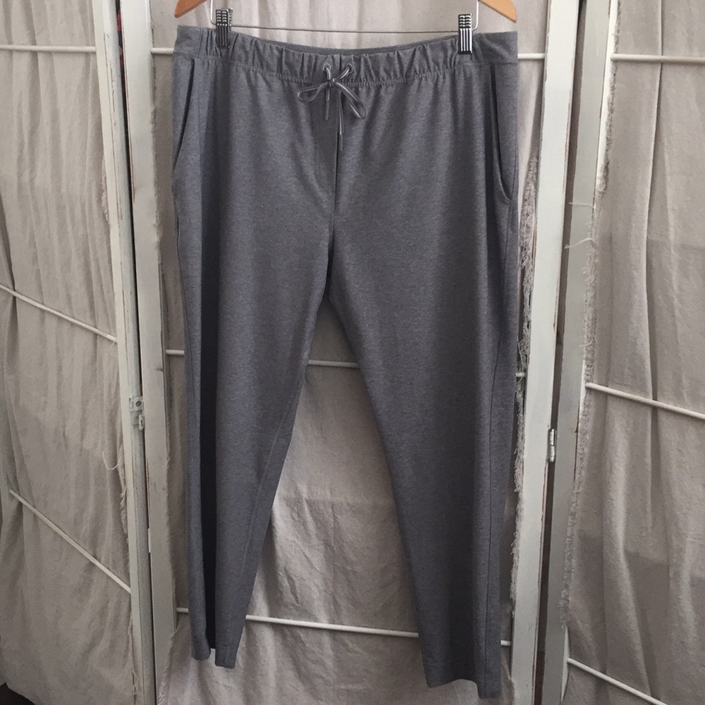 Lululemon Jet Crop Slim Grey Heathered Slate 12